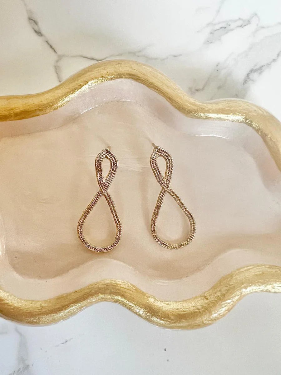 Aretes infinito grandes dorados