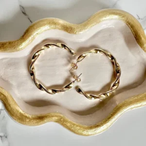 Argollas grandes dobladas