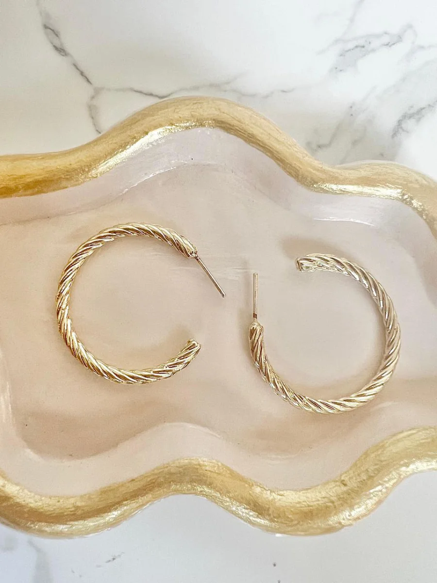Argollas grandes engranaje dorados