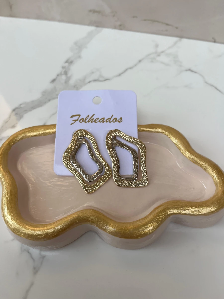 Argollas dobles texturizadas doradas