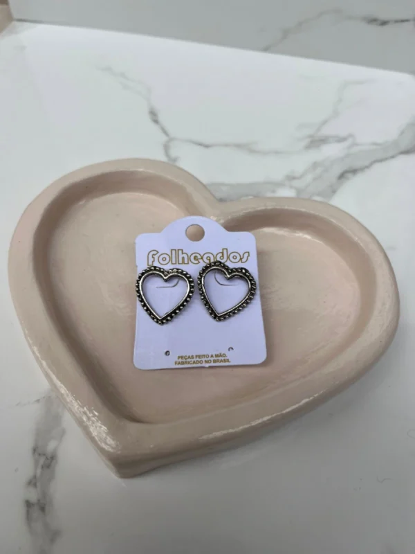 Corazón hueco con dellates