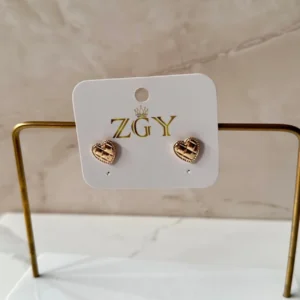 Corazoncito con diamante dorado