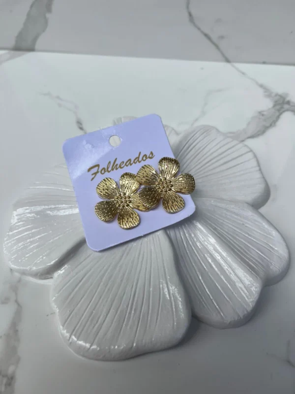 Flor con puntas espinales