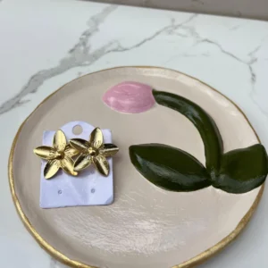 Flor lisas doradas