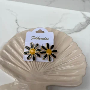 Flor negra tipo girasol