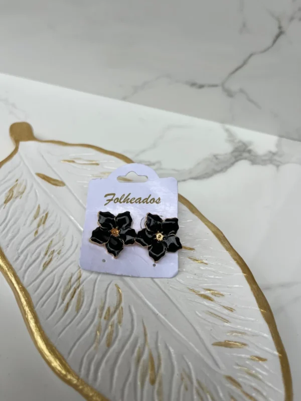 Flor pequeña 5 puntas negra