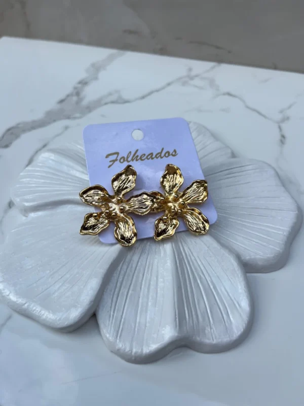 Flor puntas finas doradas