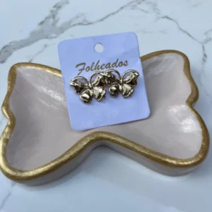 Mariposa con ganchitos doradas