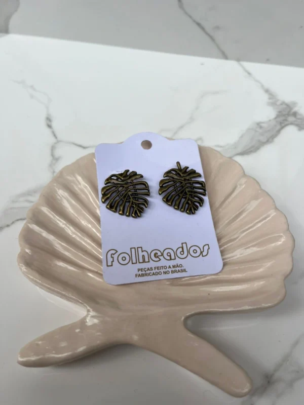 Flor corazon raiz