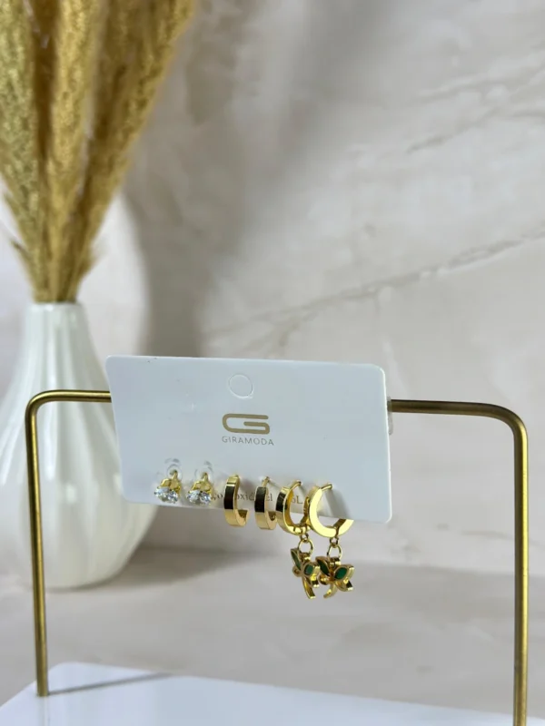 Set dormilona y mariposa verde