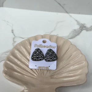 Triangulo en malla bronze