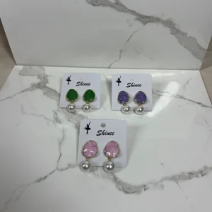 Aretes anacarados de colores con perla mediana
