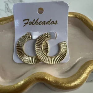 Argollas grandes escalera dorado