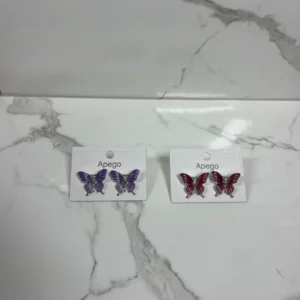 Mariposas con antenas abajo