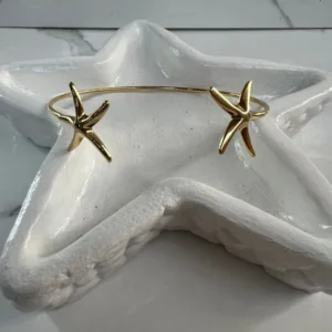 Pulsera estrellita de mar dorada