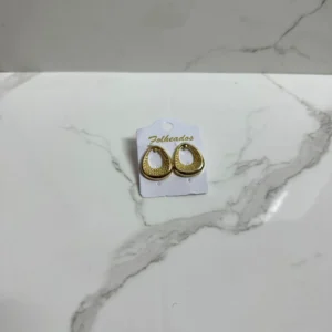 Argollitas pequeñas ovaladas