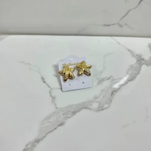 Estrellitas con líneas doradas