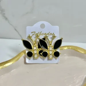 Mariposa con antena negra con blanco