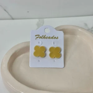 Van cleef pequeño crema con borde dorado