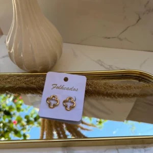 Van cleef pequeño dorado