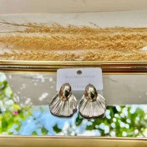 Concha tipo abanico plateada