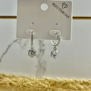 Dormilona con circón plateado